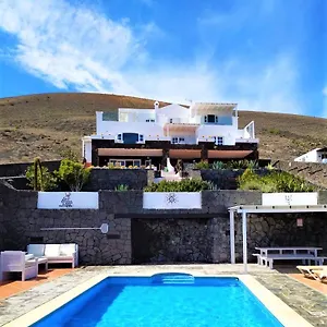 Oasis La Asomada Villa